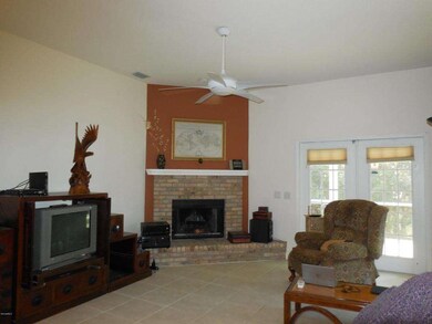 Family Room w/Fireplace