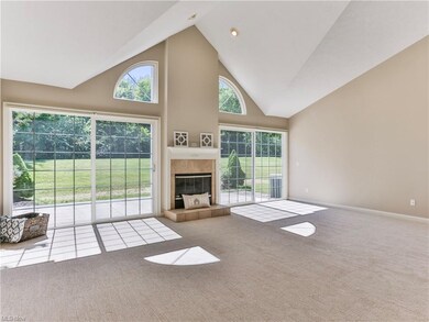 115 Chesterton Ln unit 26, Aurora, OH 44202 - photo 2