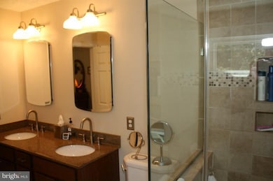 1829 Harewood Ln, Crofton, MD 21114 - photo 4