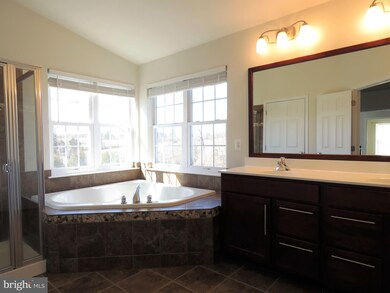 25613 America Square, Chantilly, VA 20152 - photo 3