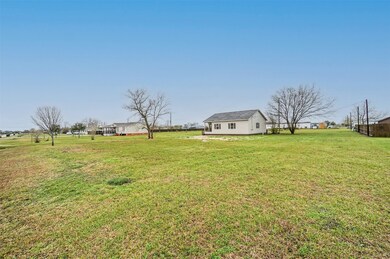 10310 Trey Rd, Needville, TX 77461 - photo 3