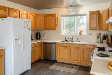 5906 Helm Place, Weed, CA 96094 - photo 7