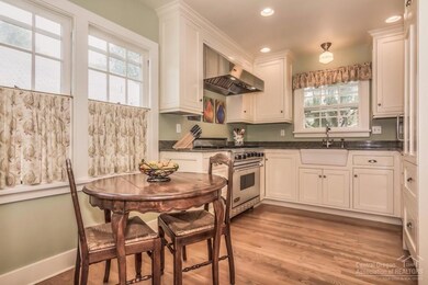 538 NW State St, Bend, OR 97701 - photo 7