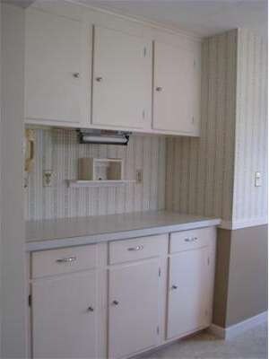 53 W Bay Path Terrace, Springfield, MA 01109 - photo 6