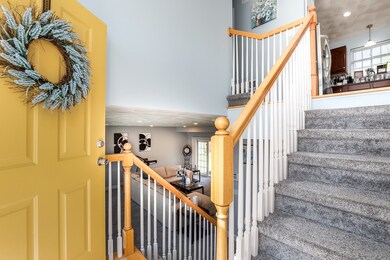 3 Whisper Ct, West Warwick, RI 02893 - photo 3