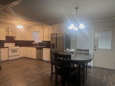 303 N Lemon St, Beebe, AR 72012 - photo 5