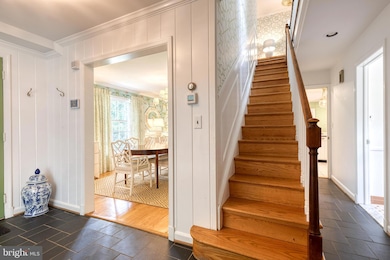 1713 Thornton Ridge Rd, Towson, MD 21204 - photo 3