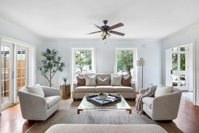 1206 S Shepherd Dr, Houston, TX 77019 - photo 2