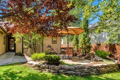 1853 NE Hollow Tree Lane