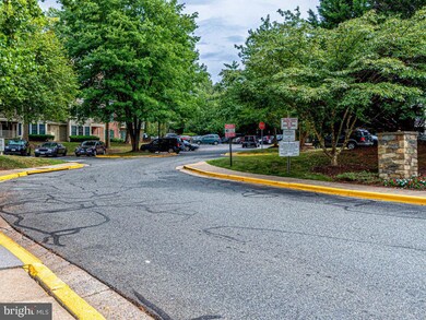 13103 Briarcliff Terrace unit 10-1009, Germantown, MD 20874 - photo 3