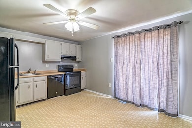 12424 Black Mesa Trail, Lusby, MD 20657 - photo 3