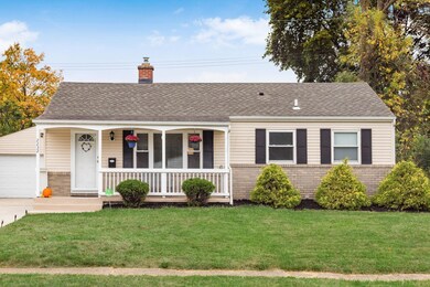 2232 Fenton