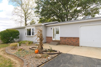 4581 W 250 S, Peru, IN 46970 - photo 3