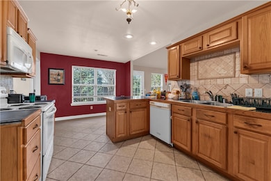 720 Almoo St, Lowell, AR 72745 - photo 2