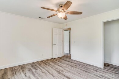 8427 Cove Ave, Pensacola, FL 32534 - photo 7