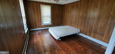 424 Oliver St, Newport, PA 17074 - photo 4