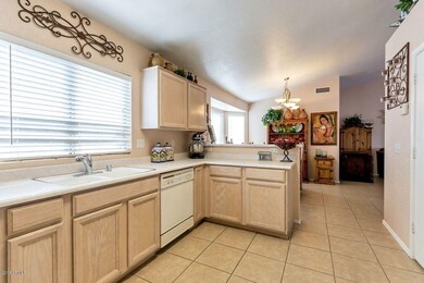 Kitchen2