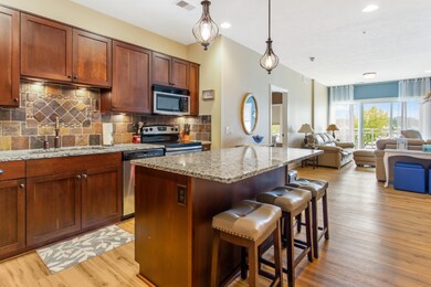 917 W Savidge St #11, Spring Lake-15