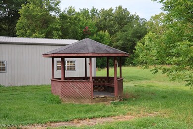 14925 Sugar Creek Ln, Heavener, OK 74937 - photo 5