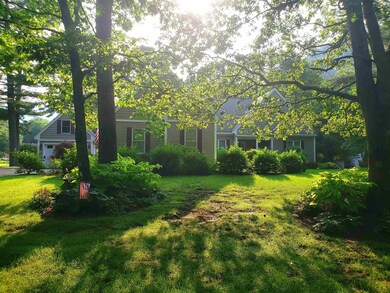 31 Fairway Dr, Hales Location, NH 03860 - photo 4