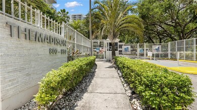 The Madison unit W1707, Miami, FL 33136 - photo 3