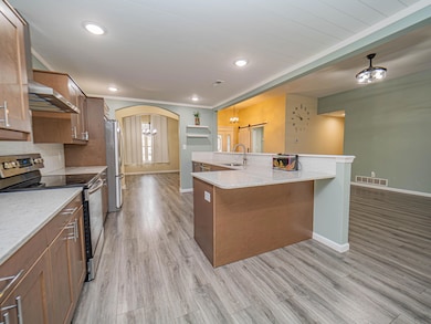 1305 Woodridge Ln, Moberly, MO 65270 - photo 6