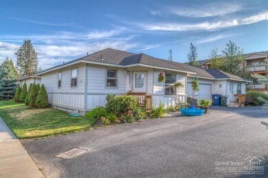 3071 NE Weddell St, Bend, OR 97701 - photo 2