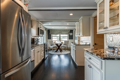 12 Knollview