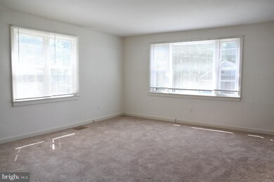 1507 E Derry Rd, Hershey, PA 17033 - photo 4