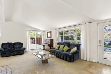 22241 Ybarra Rd, Woodland Hills, CA 91364 - photo 4