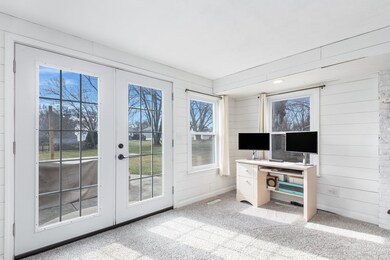 944 Orchard Ct, Batavia, IL 60510 - photo 5