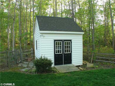 Storage - Detached storage shed with vinyl siding 