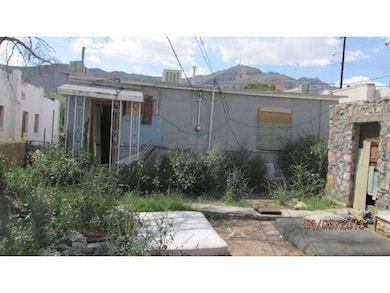 2504 N Piedras St, El Paso, TX 79930 - photo 2