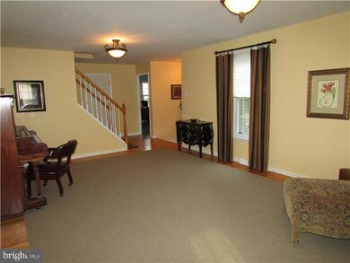 889 Stonybrook Ln, Lansdale, PA 19446 - photo 5