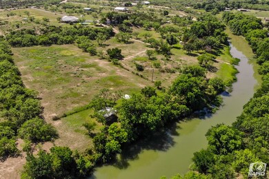 11046 Twin Lakes Ln, San Angelo, TX 76904 - photo 3