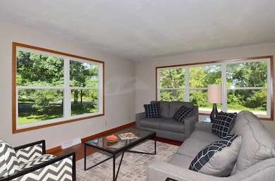 4375 Old Stone Rd, Oregon, WI 53575 - photo 3