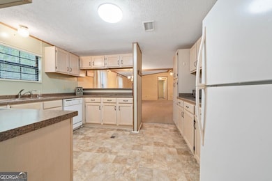 180 de Jarnette Rd, Eatonton, GA 31024 - photo 5