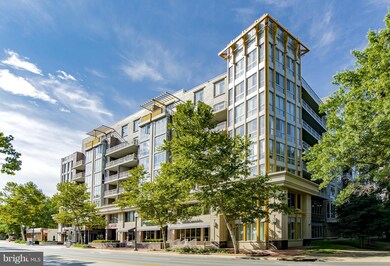 The Byron unit 704, Falls Church, VA 22046 - photo 2