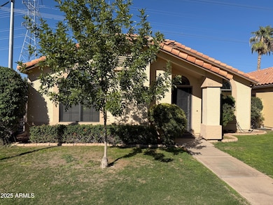 926 E Hearne Way, Gilbert, AZ 85234 - photo 2