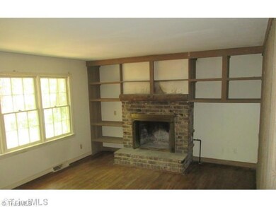 Den/Family/Great Room.