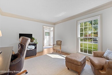 3700LocustCir_016