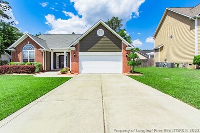 1506 Stonewood Dr, Fayetteville, NC 28306 - photo 2