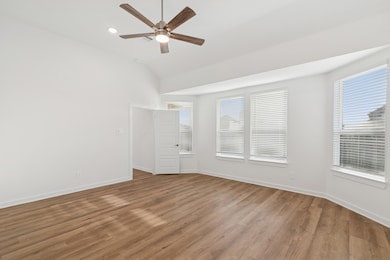 521 Corner Canyon Ln, Willis, TX 77378 - photo 4