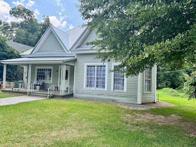 513 College St NE, Dawson, GA 39842 - photo 3