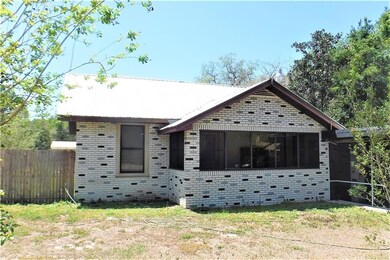 839 Oak St, Waverly, FL 33877 - photo 2