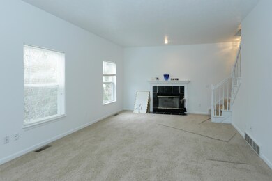 2042 Quail Run Dr-103