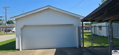 1059 Blackman St, Clinton, IN 47842 - photo 3