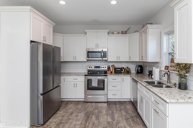 540 S Beston Rd, La Grange, NC 28551 - photo 6