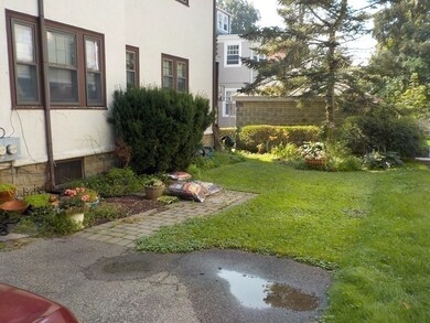 67 Payson Rd unit 1, Belmont, MA 02478 - photo 5