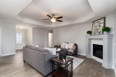 417 N Laurel-8